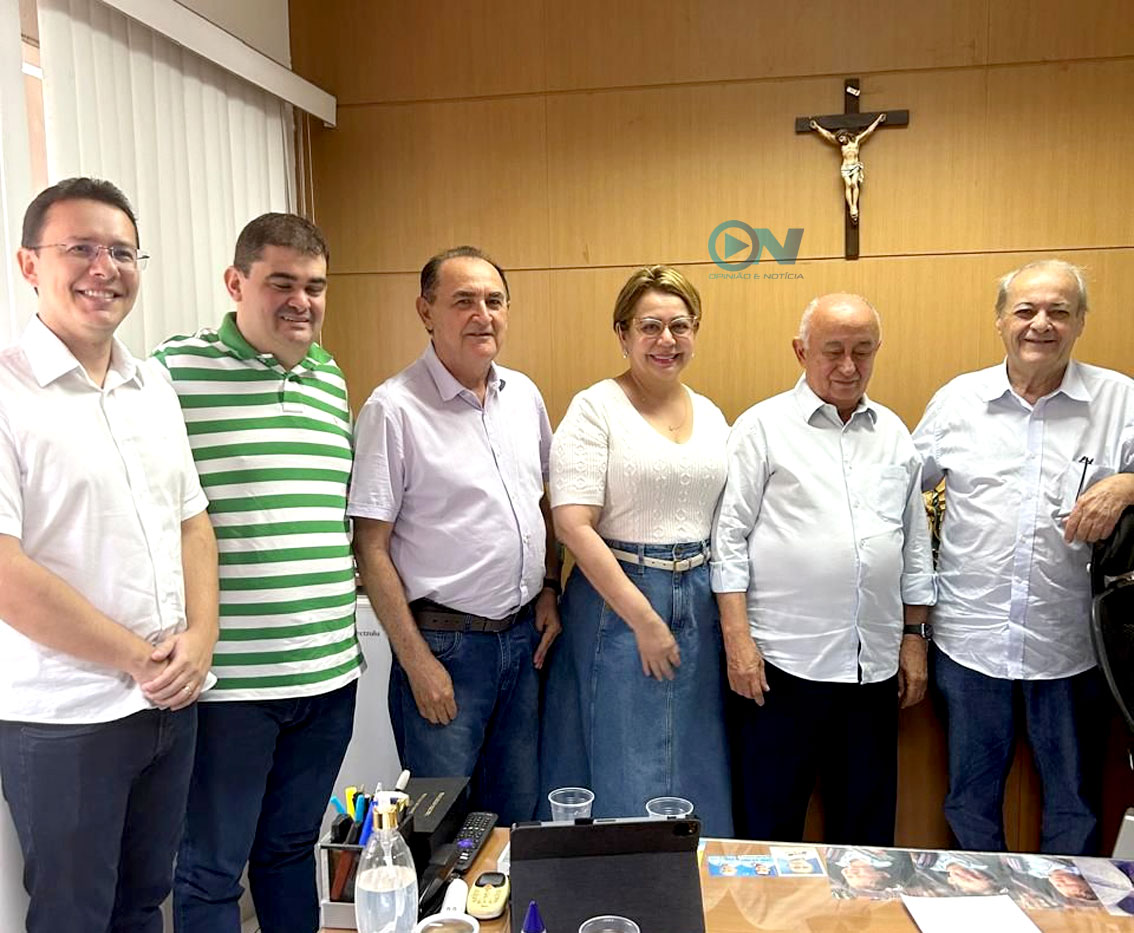 Sílvio Mendes articula com Júlio César para não perder R$ 500 milhões do FPM de Teresina